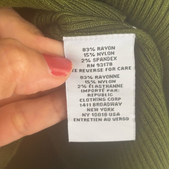 Elegant Olive Button-Detail Top - Picture 4 of 8